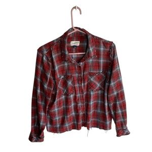 Universal Thread Women’s Distressed Plaid Long Sleeve Shirt Front Pockets Large